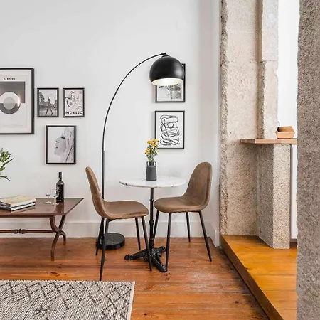 Apartment Classic Bonjardim *